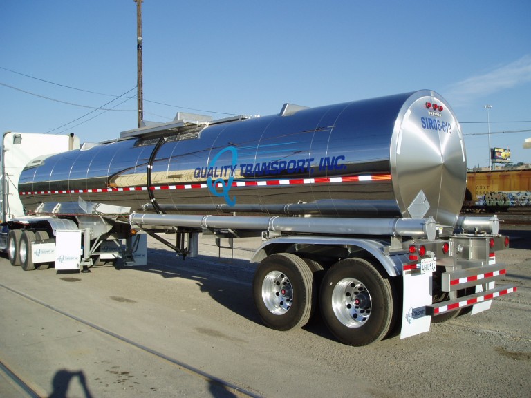 El Paso Liquid Trailers 2 | Quality Transport + Truck-Rail Handling